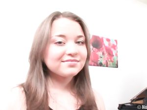 Cute Teen Proves She Knows How To Suck A Dick